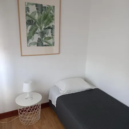 בית אירוח Buddies Charm - Self Catering