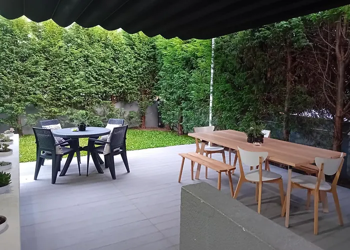 Buddies Charm - Self Catering Homestay Aveiro